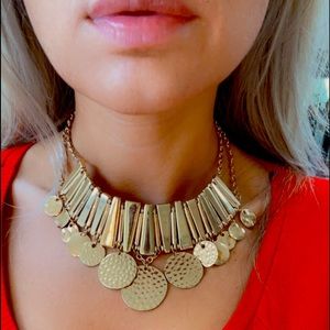 Fashion gold necklace